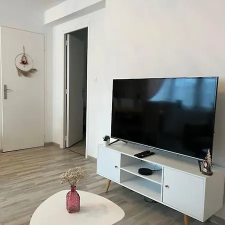 La Perle Rose 50 M² Apartment