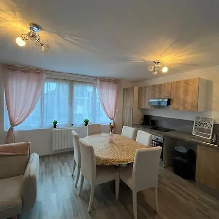 Apartment La Perle Rose 50 M² *